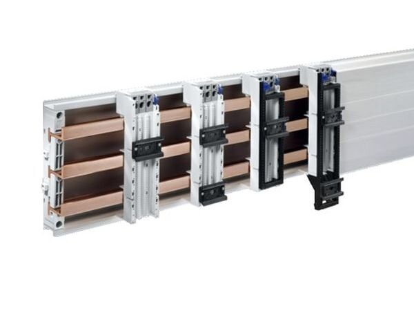 RITTAL OM Adapter 32A 690V 3polig 1,5-6mqm BxL=55x208mm mit Tragrahmen