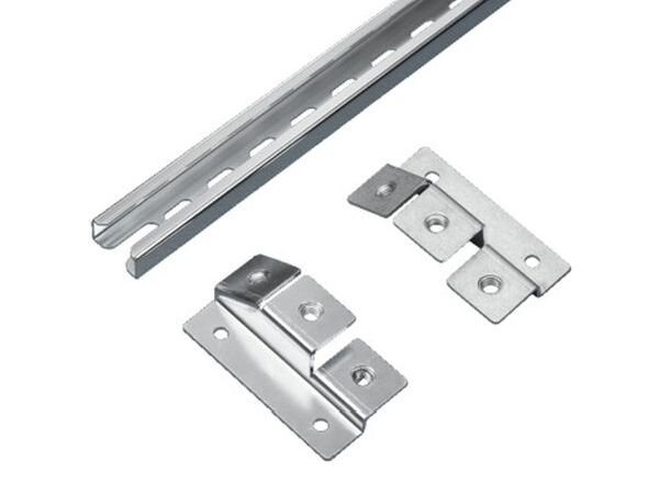 RITTAL Kabelabfangschiene C-Profil L=699mm f&uuml;r Breite 800mm